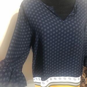 Ann Taylor • Mosaic Print Flounce Top